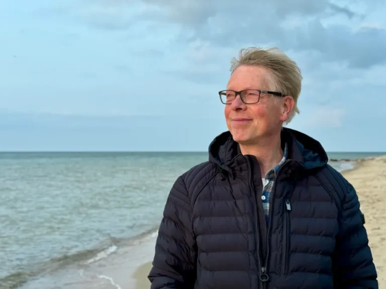 Hans Jörg Pütz am Strand